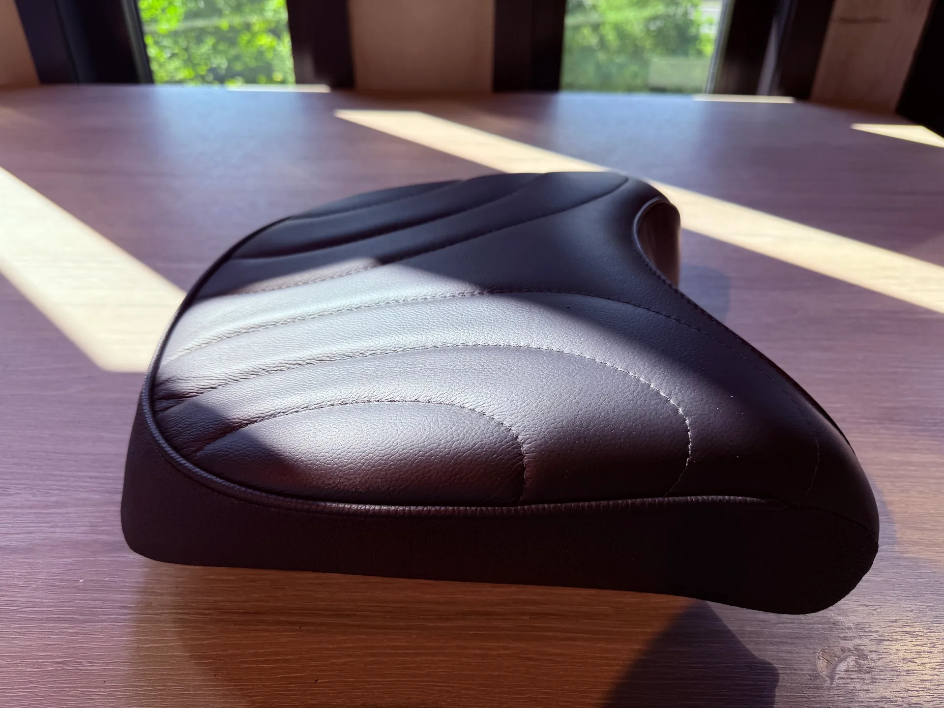 Corbin Rear saddle, no heat