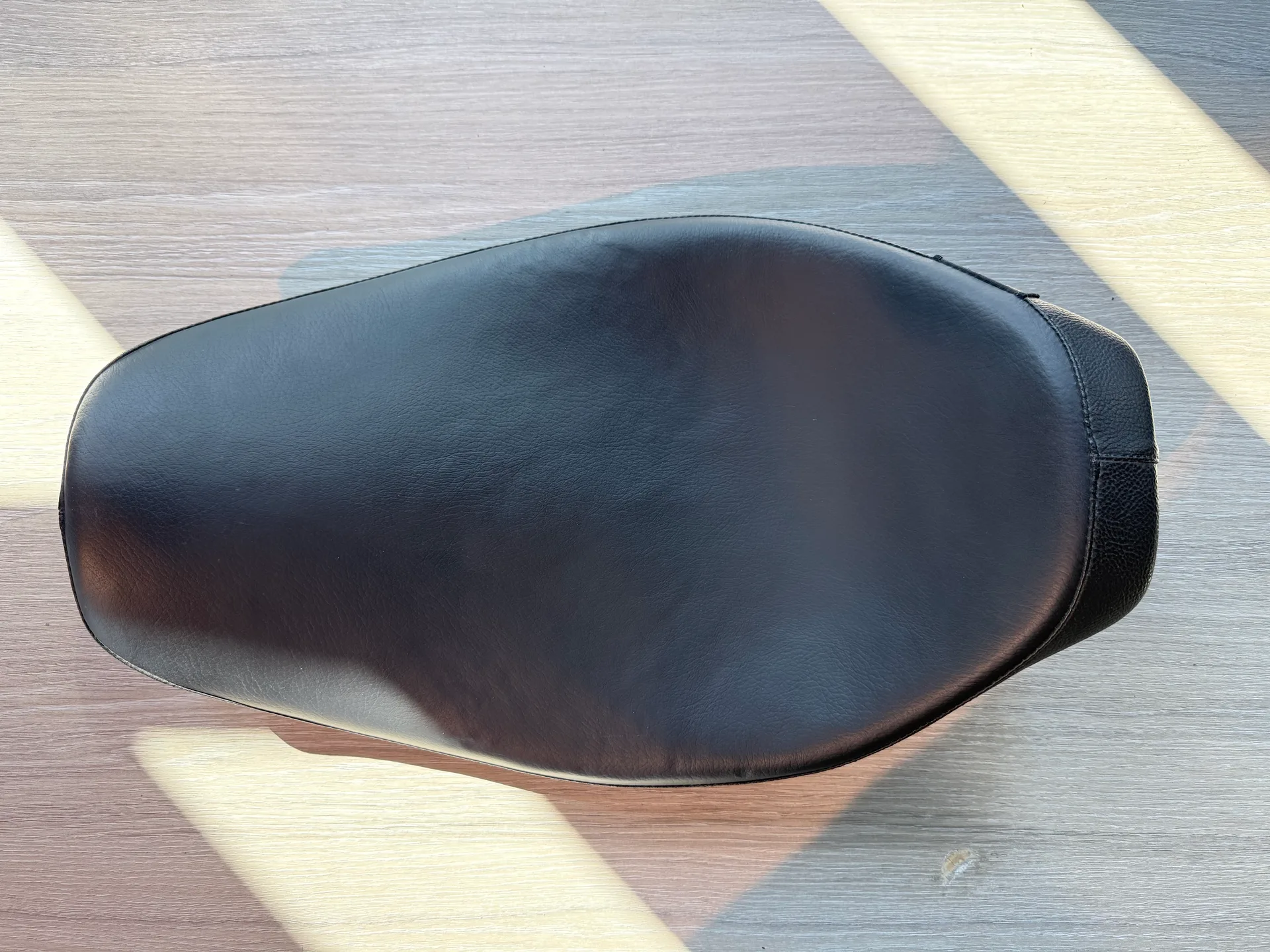 Hollywood Saddle, Harley-Davidson FXR models
